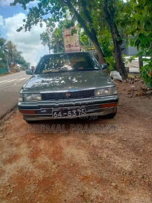 Toyota Corona 1990
