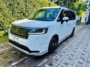 Honda Step Wagon Spada voxy 2023