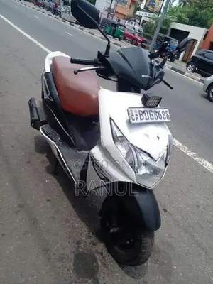 Honda Dio 2017