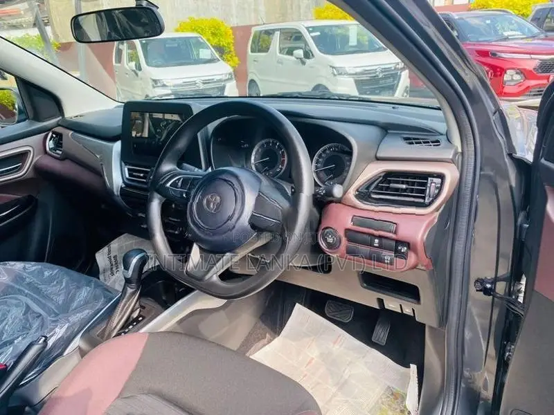 Toyota Taisor V Grade 2026