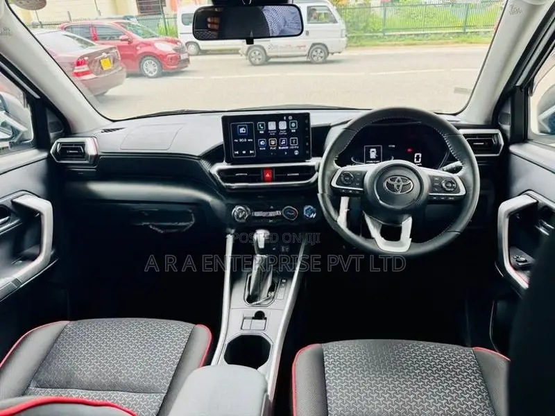 Toyota Raize Z Grade 1.2 Hybrid 2026