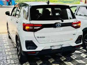 Toyota Raize Z Grade 1.2 Hybrid 2026
