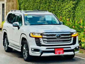 Toyota Land Cruiser V6 ZX LC300 B/New 2024