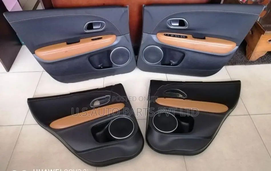 Honda Vezel RU3(2018) Orange pack Door Board Set