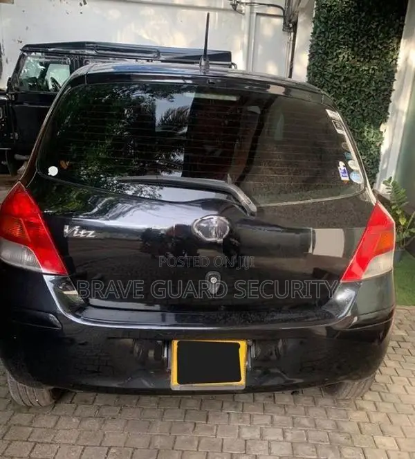 Toyota Vitz 2010