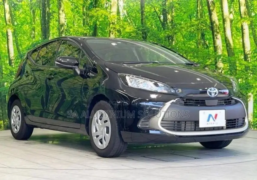 Toyota Aqua G 2025