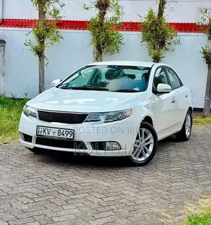 Kia Cerato 2012