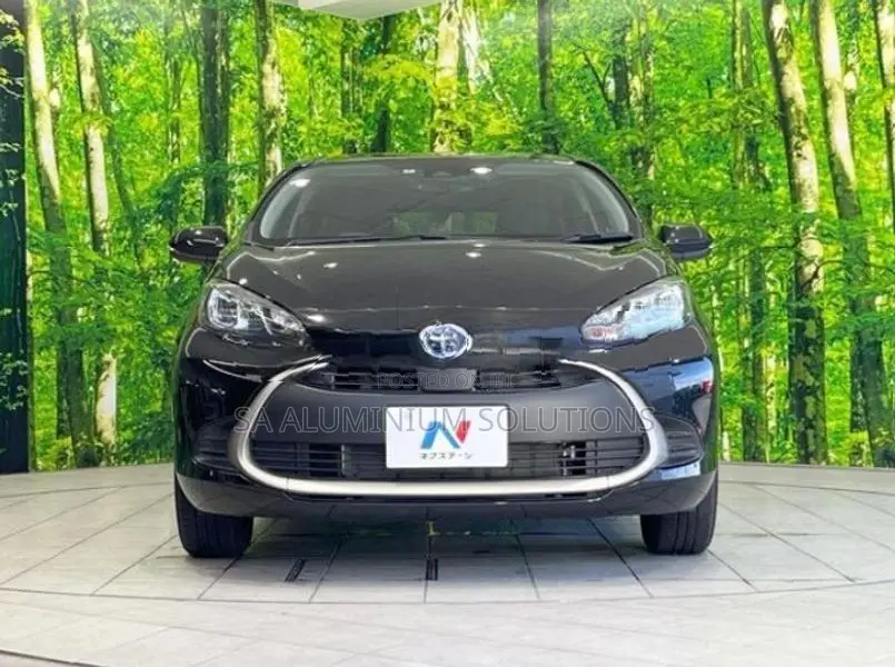 Toyota Aqua G 2025