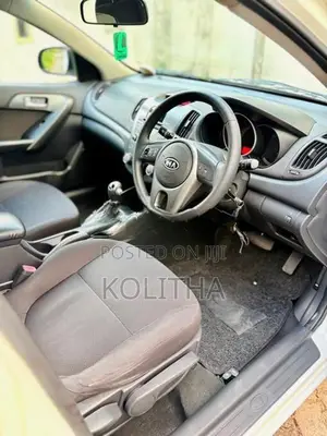 Kia Cerato 2012
