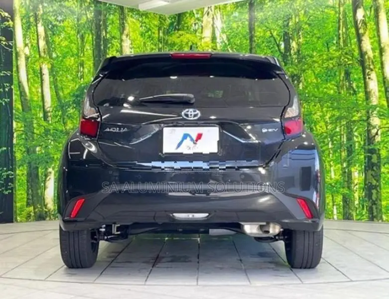 Toyota Aqua G 2025