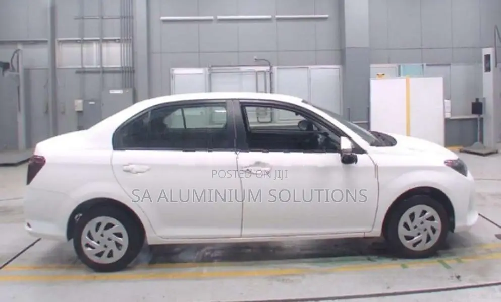 Toyota Axio EX 2025
