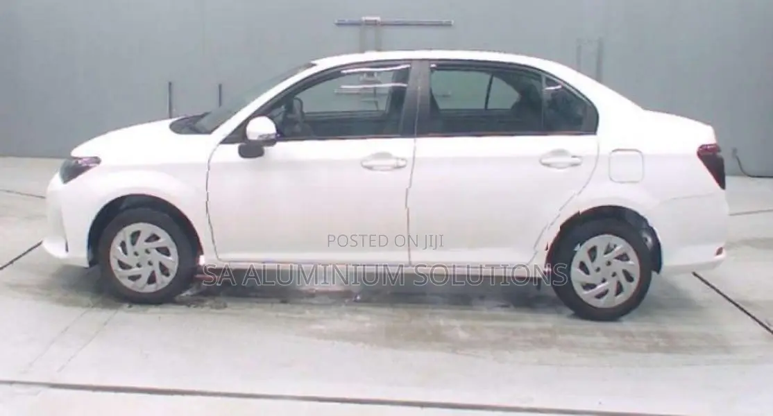 Toyota Axio EX 2025