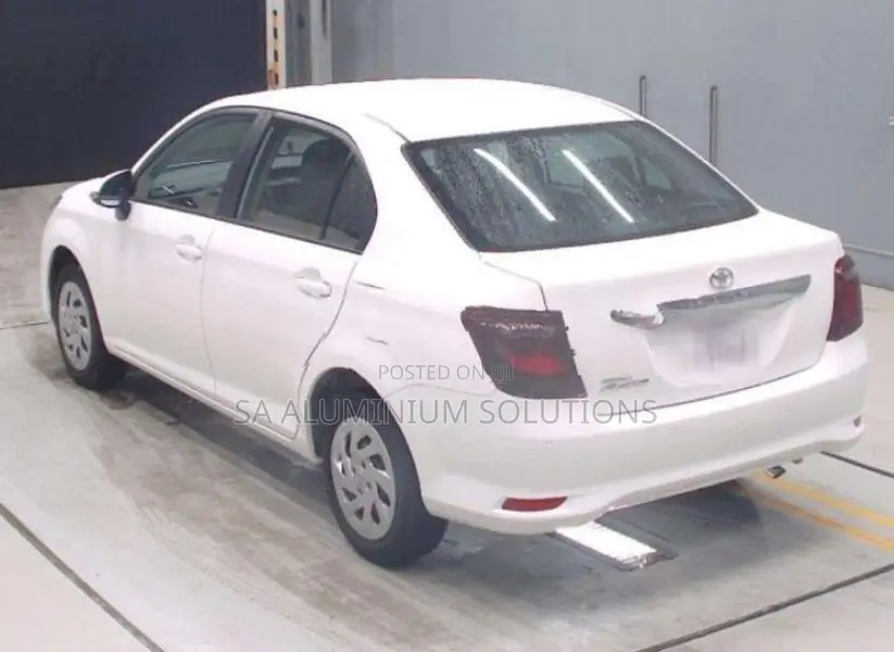 Toyota Axio EX 2025