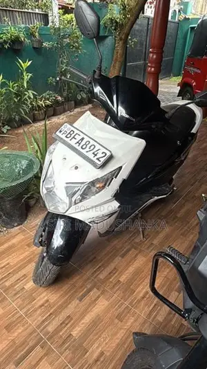 Honda Dio 2017