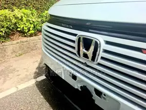 Honda Vezel Z PLAY MOONROOF 10SP 2026