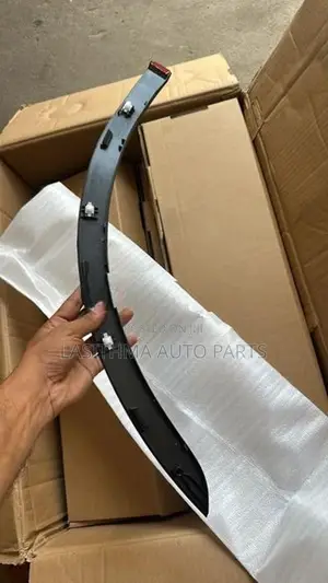 Vezel 2023 Door Wheel Arch