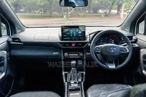 Toyota Veloz 7 Seater Hybrid 2026