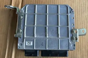 Toyota Prius ZVW30 Engine Control Unit