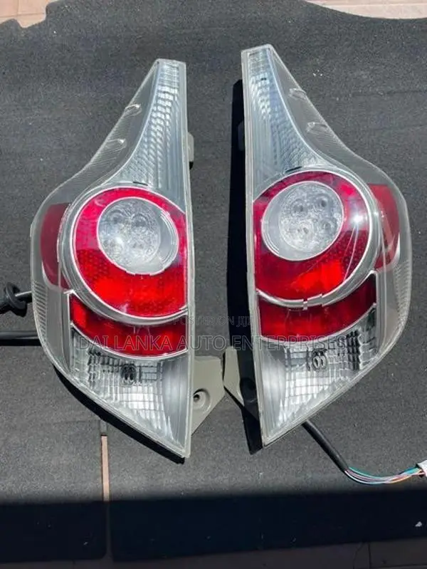 Toyota Aqua Taillight Set