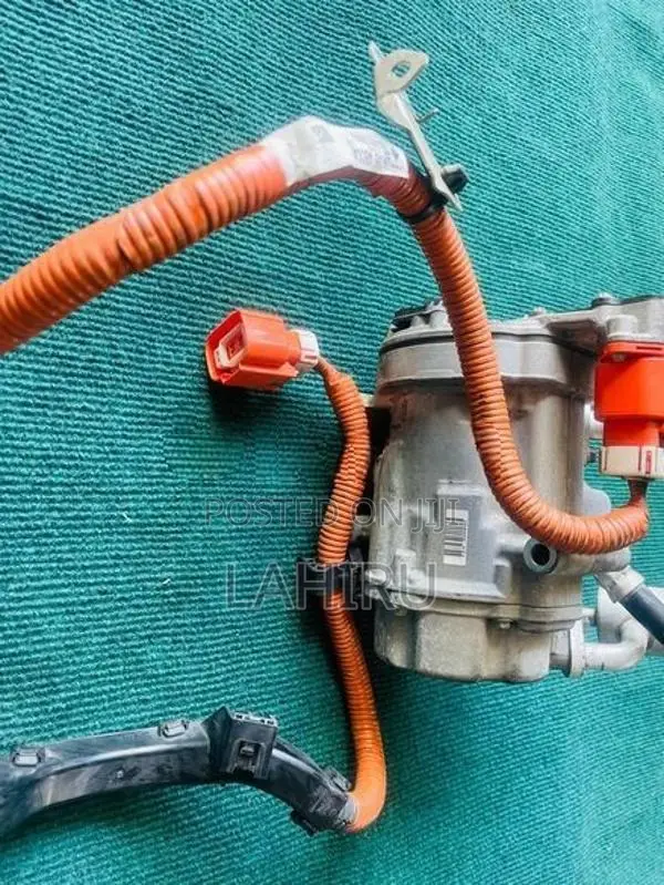 Nissan X trail T32 AC Compressor