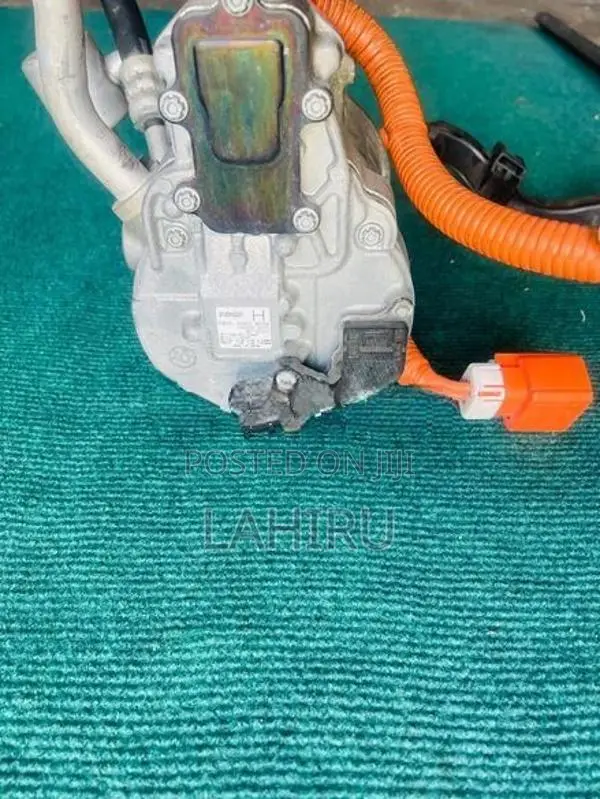 Nissan X trail T32 AC Compressor