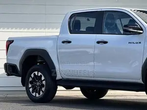 Toyota Hilux Z Adventure JAPAN 2026