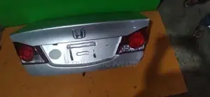 Honda Civic FD1/3 Dicky Door