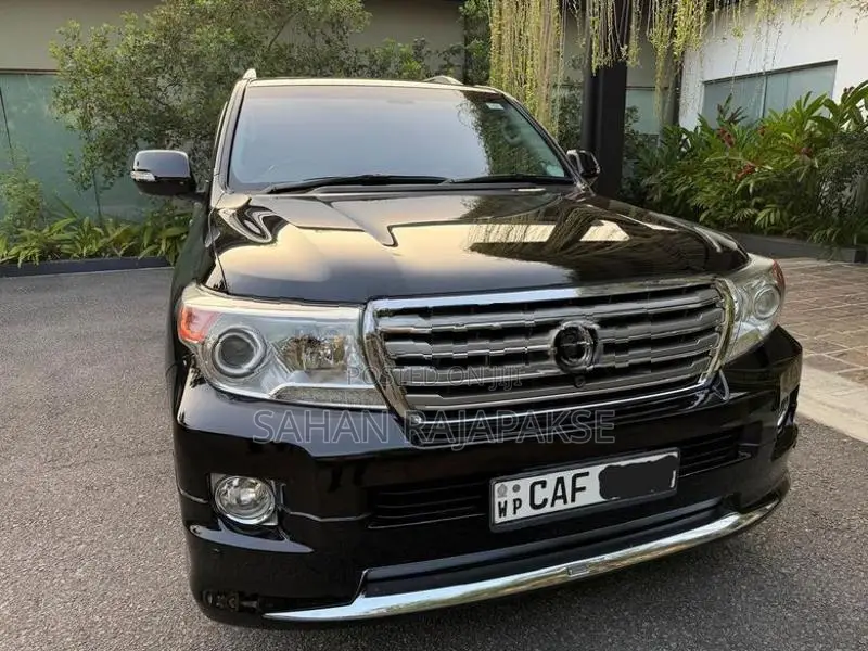 Toyota Land Cruiser Prado 2014