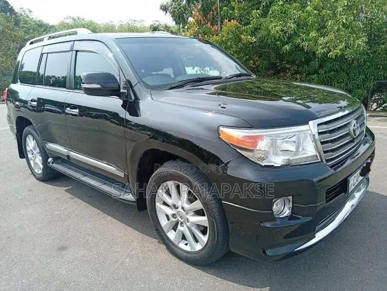 Toyota Land Cruiser Prado 2014