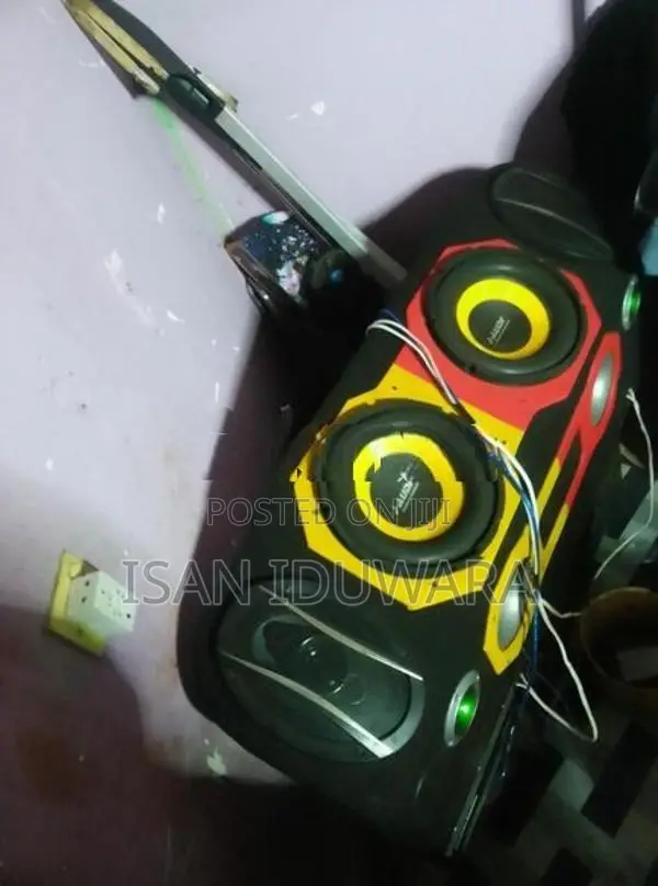 Three Wheel Speaker Set