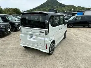 Suzuki Spacia Custom XS Turbo 2025
