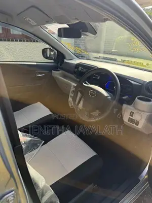 Daihatsu Mira 2025