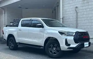 Toyota Hilux Z 2024