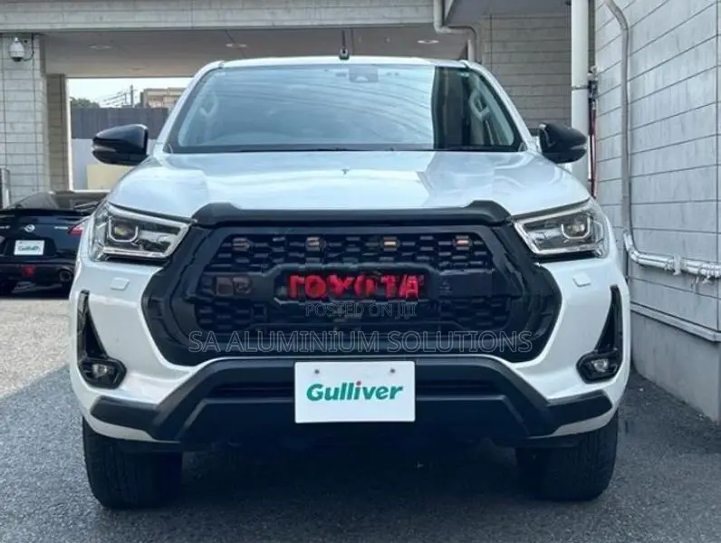 Toyota Hilux Z 2024