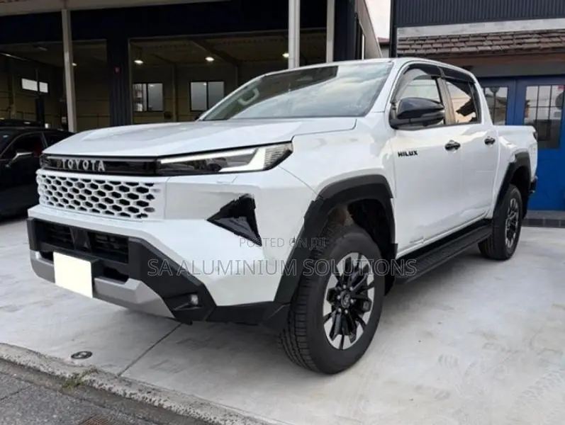 Toyota Hilux z 2026