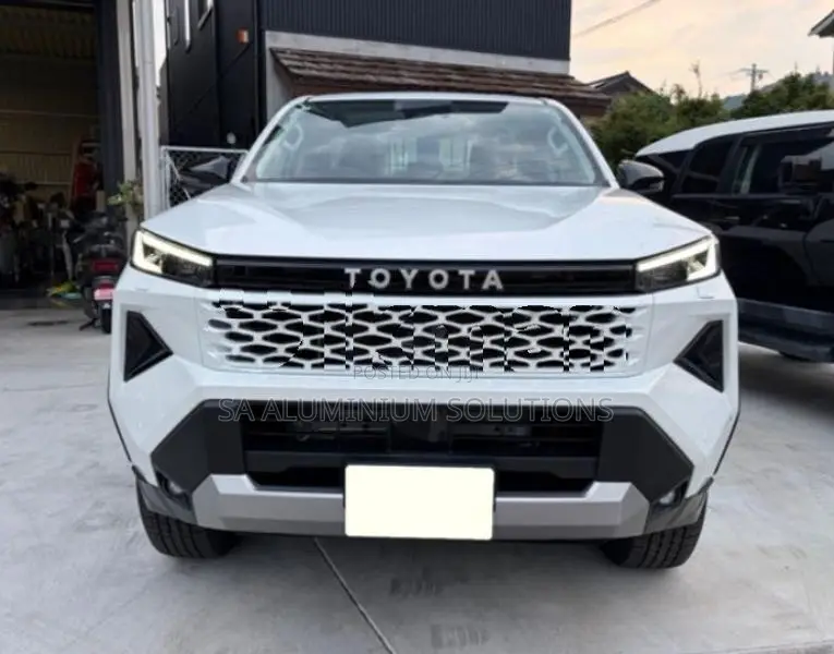 Toyota Hilux z 2026