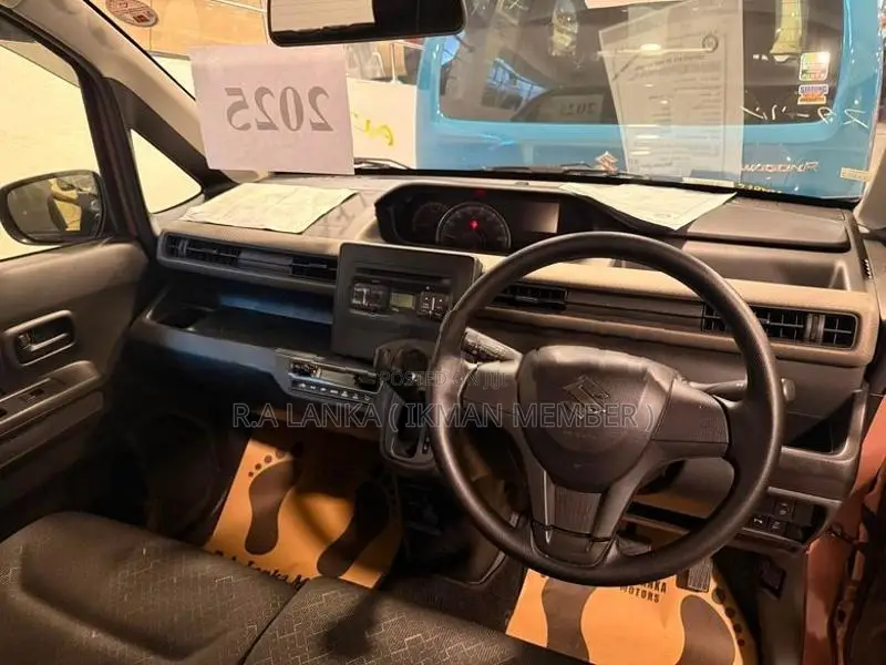 Suzuki Wagon R FX PETROL 2025