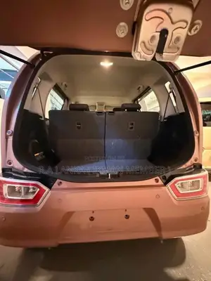 Suzuki Wagon R FX PETROL 2025