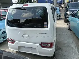 Suzuki Wagon R ZL PETROL 2026