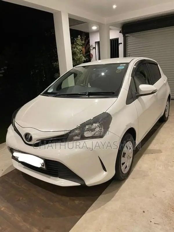 Toyota Vitz 2016