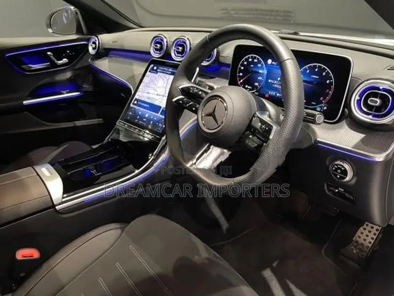 Mercedes Benz C200 AMGLine 2025