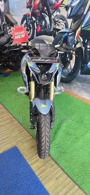 Bajaj Pulsar N160 Premium 2026