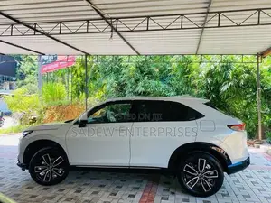 Honda HR-V Vezel Z Premium 2026