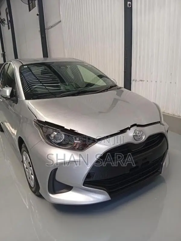 Toyota Yaris X Limited 2024