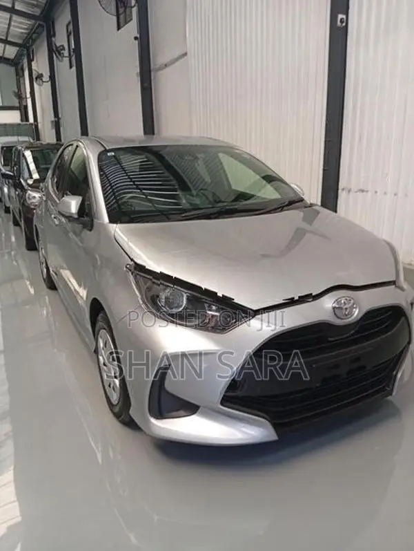Toyota Yaris X Limited 2024