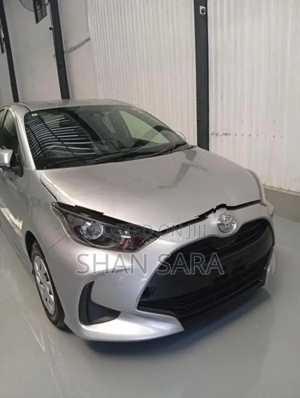 Toyota Yaris X Limited 2024