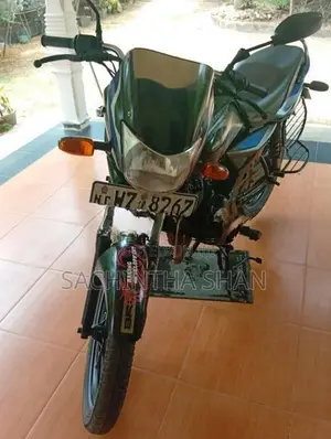 Bajaj Platina 125 2011