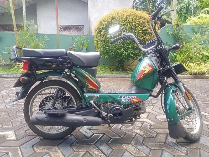 TVS XL 100 2025