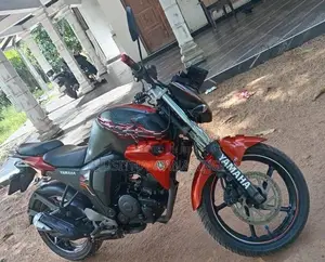 Yamaha FZs V2 2015
