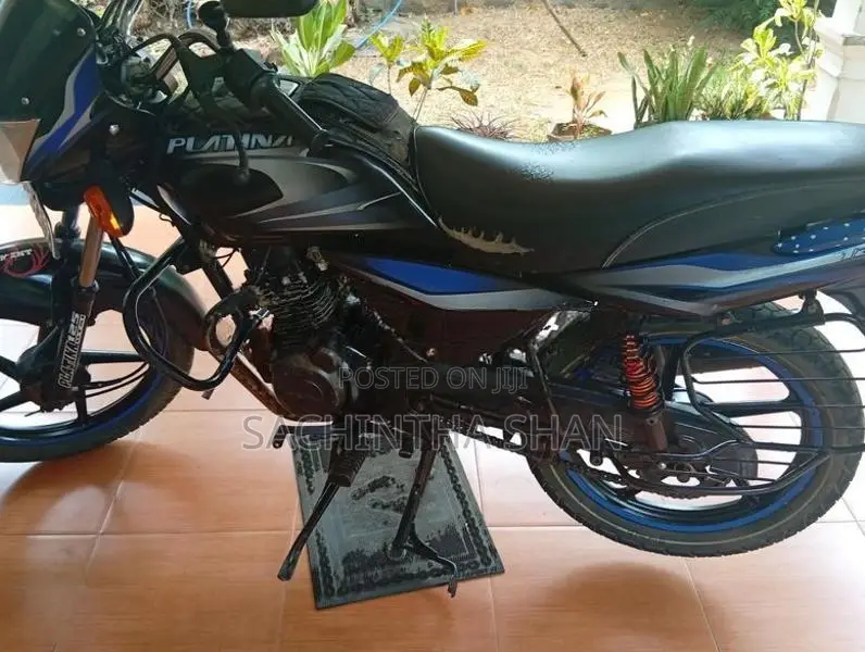 Bajaj Platina 125 2011